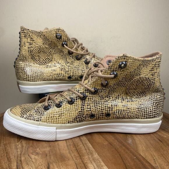 Converse Chuck Taylor All Star High Year of the Snake Mens Size 11 Leather Shoes - Picture 2 of 10